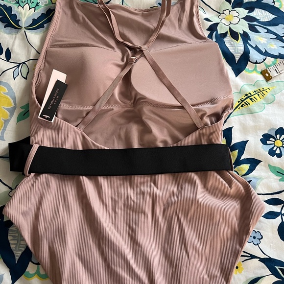 Swimsuit - Picture 5 of 5